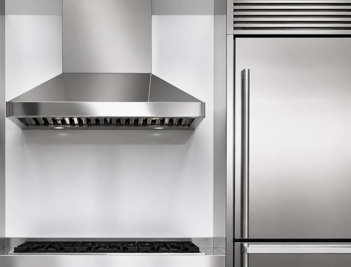 Stainless steel after cleaning with Happy Shine